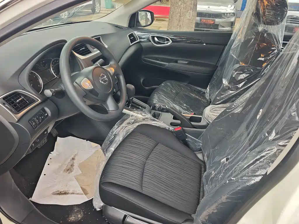 Nissan Sylphy — миниатюра 9