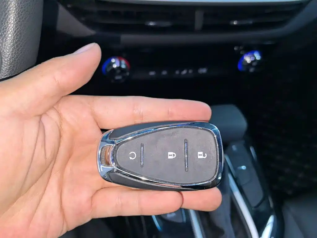 Chevrolet Menlo — миниатюра 9