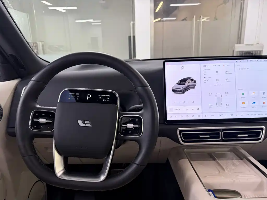Li Auto Li L9 — миниатюра 18