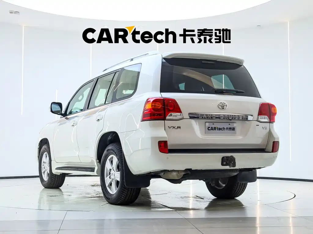 Toyota Land Cruiser — миниатюра 7