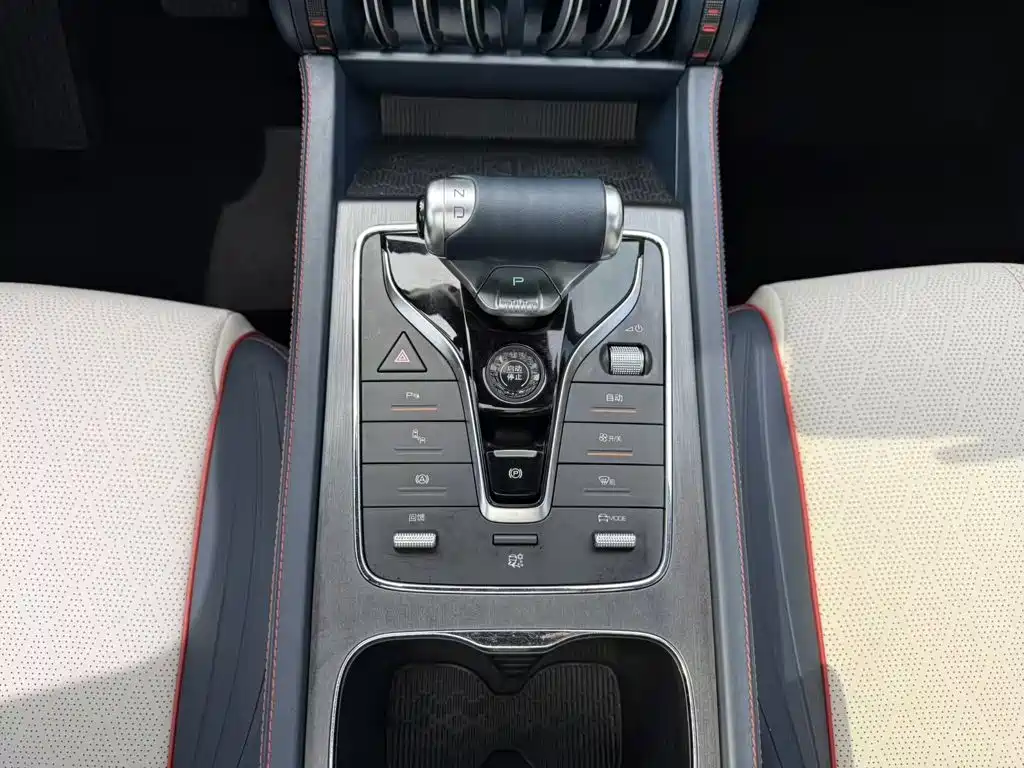 BYD Yuan Plus — миниатюра 14