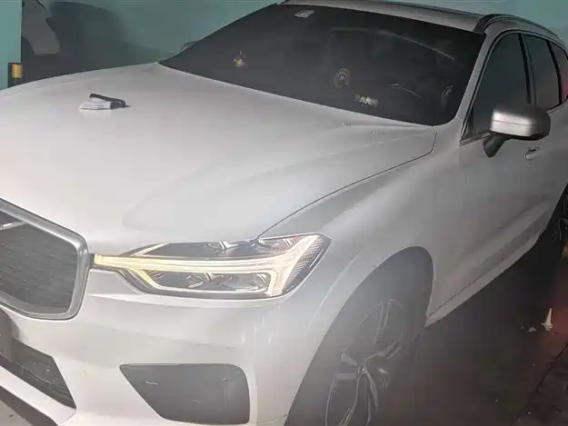 Купить Volvo XC60