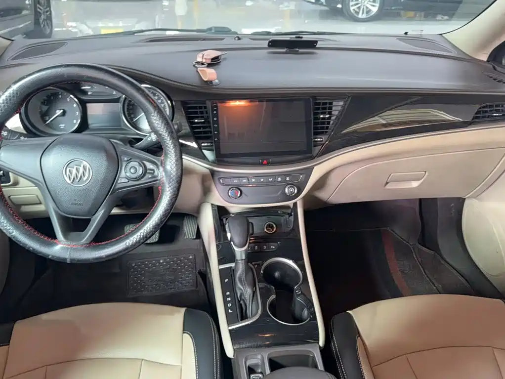 Buick Verano — миниатюра 14