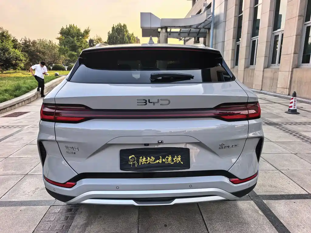 BYD PLUS New Energy — миниатюра 4