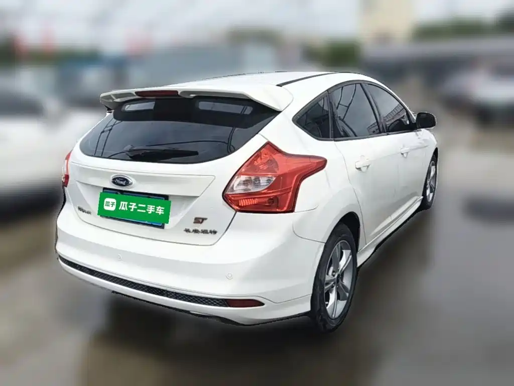 Ford Focus — миниатюра 10