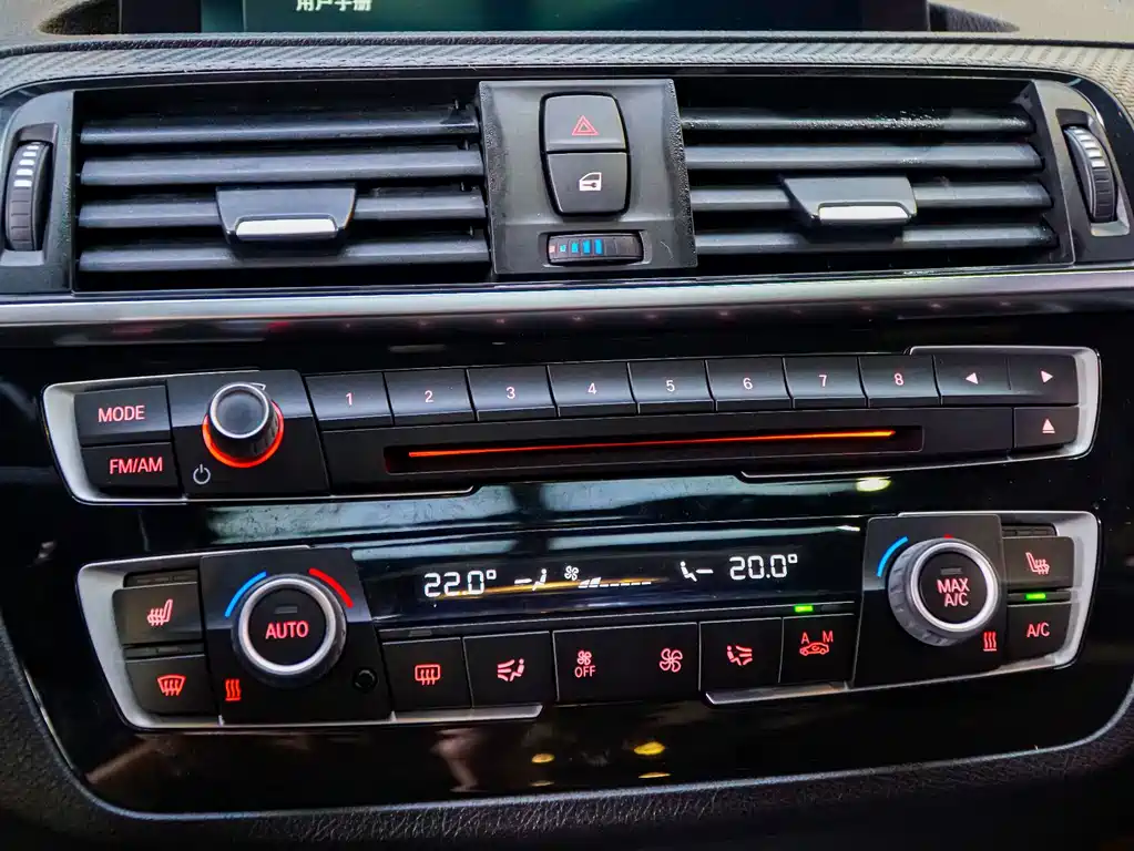 BMW M2 — миниатюра 13
