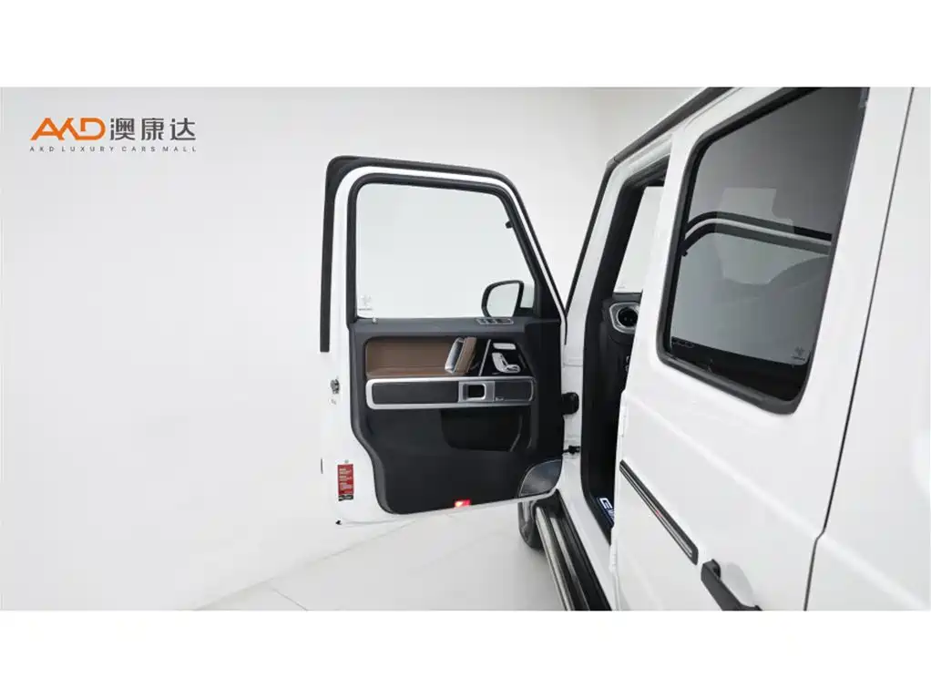 Mercedes-Benz G-Class — миниатюра 10