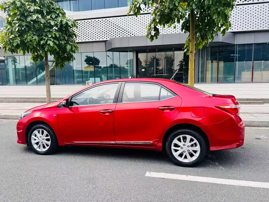 Toyota Corolla — миниатюра 10