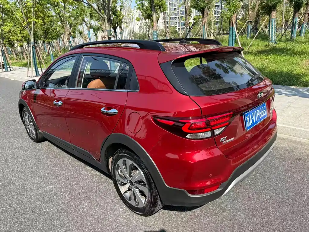 Kia KX Cross — миниатюра 4