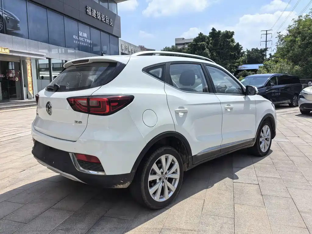 MG ZS — миниатюра 5