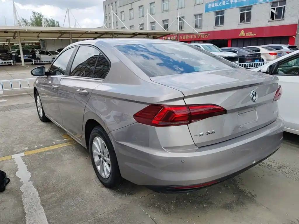 Volkswagen Bora — миниатюра 5