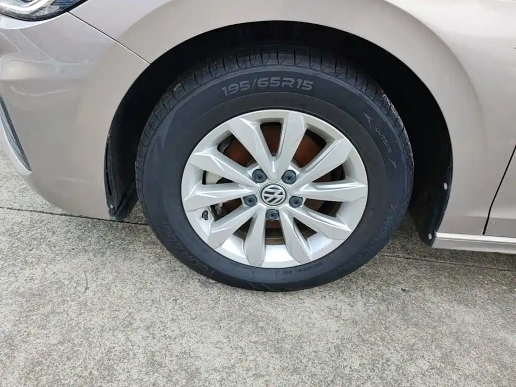 Volkswagen Bora — миниатюра 23