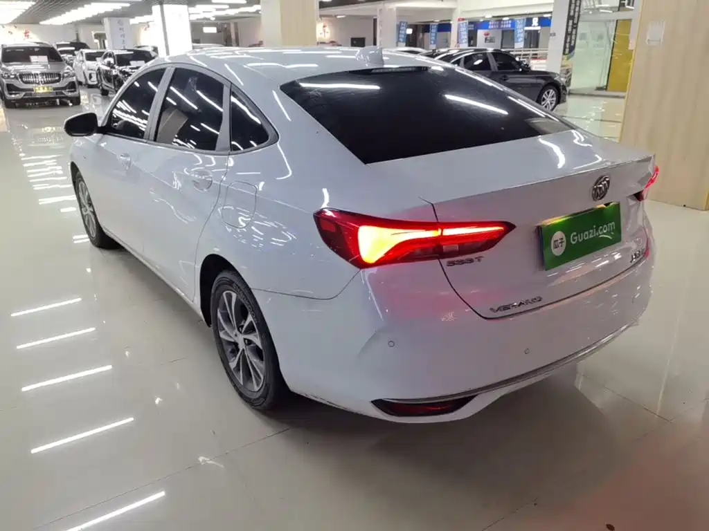 Buick Verano — миниатюра 5