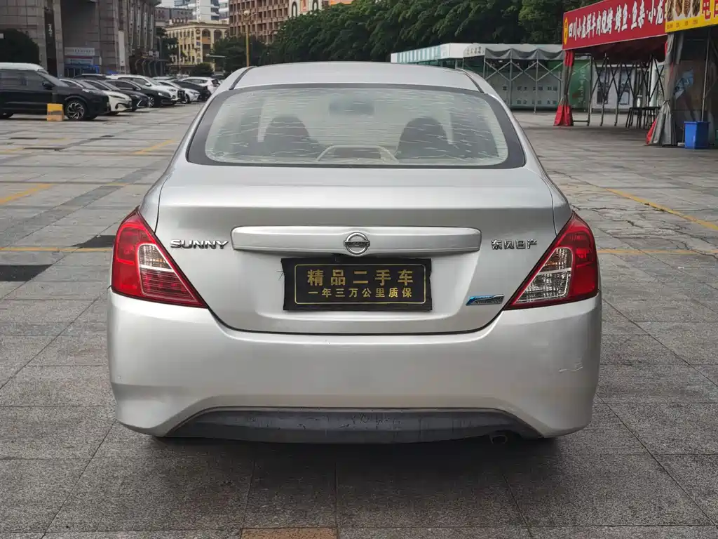 Nissan Sunny — миниатюра 5