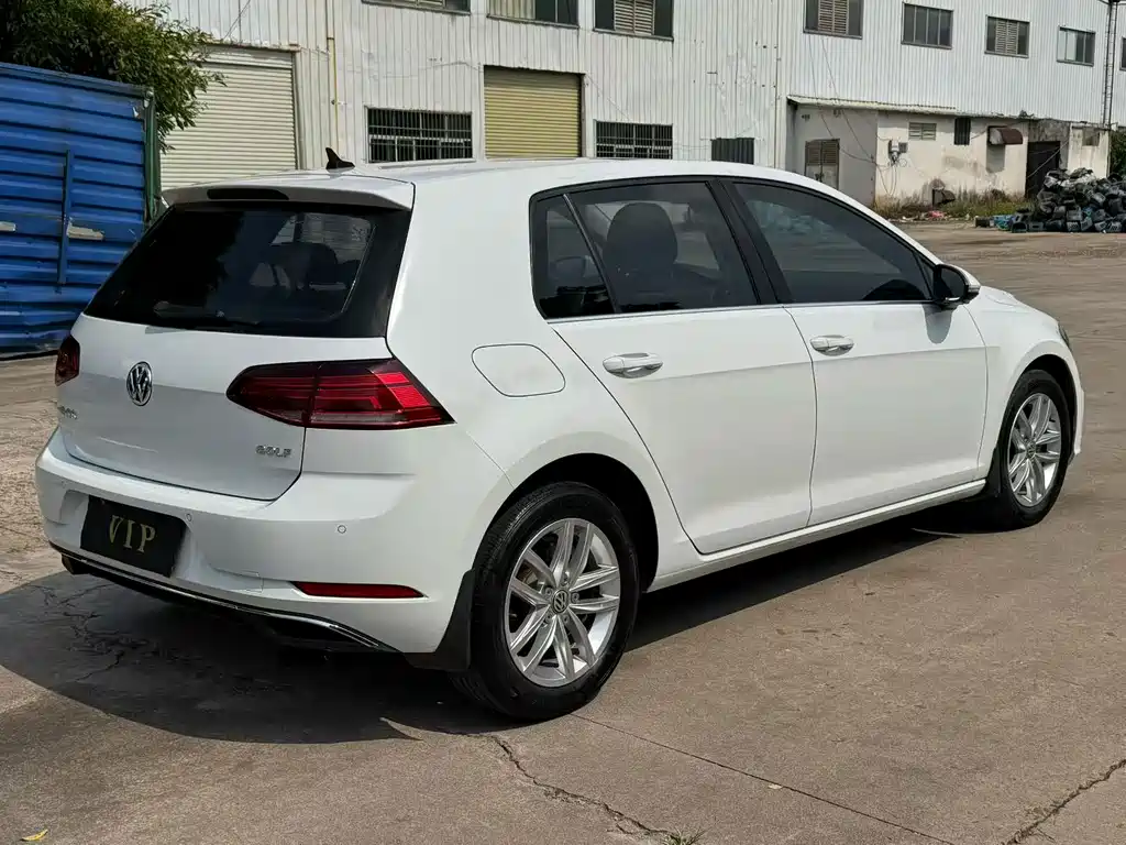 Volkswagen Golf — миниатюра 6