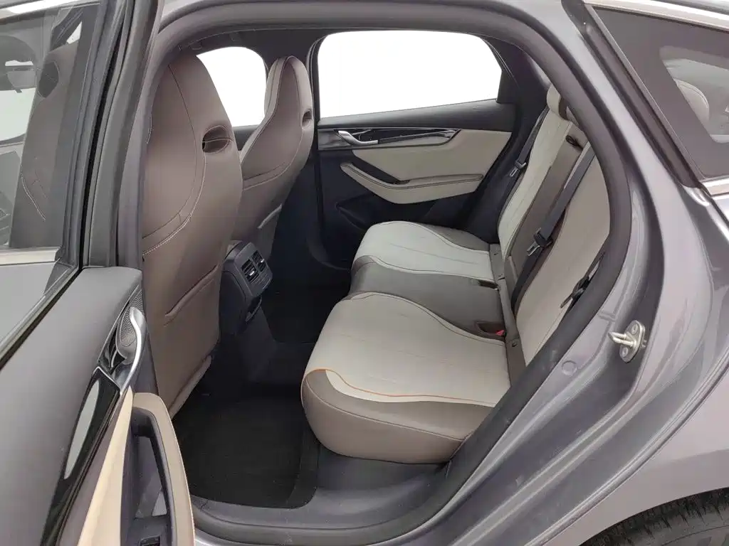 BYD Qin PLUS — миниатюра 15