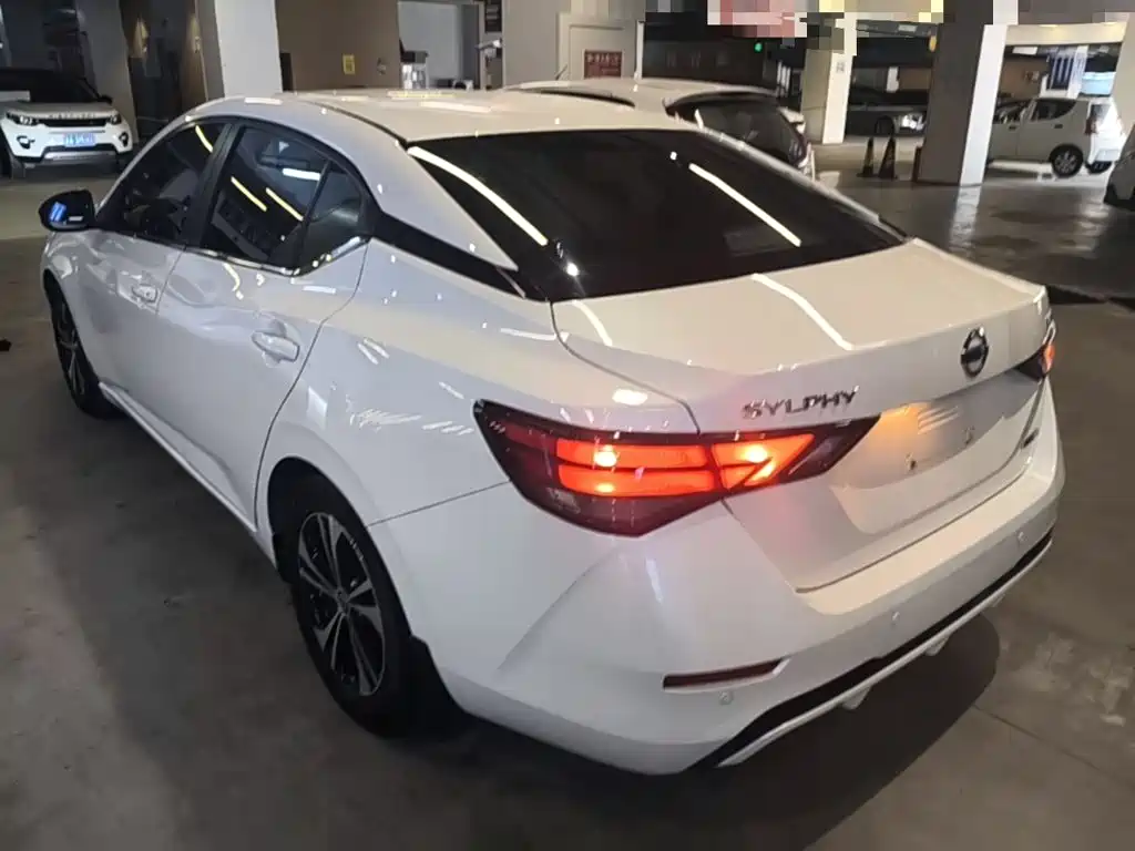 Nissan Sylphy — миниатюра 5