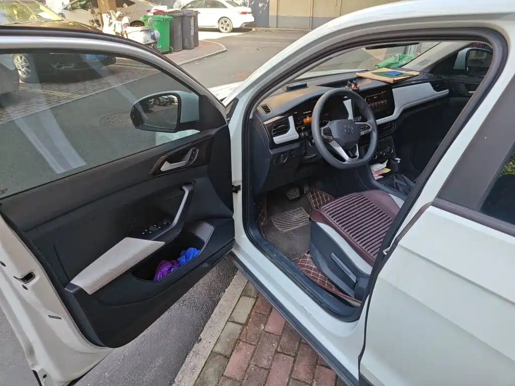 Volkswagen Tharu — миниатюра 14