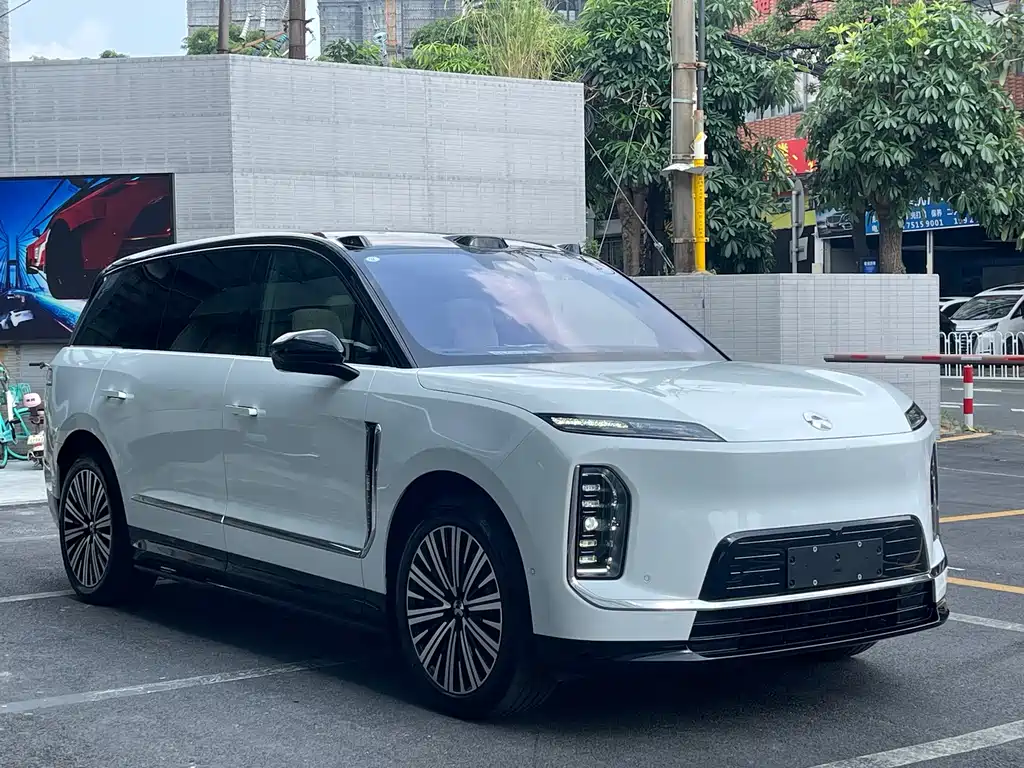 NIO ES9 — миниатюра 4