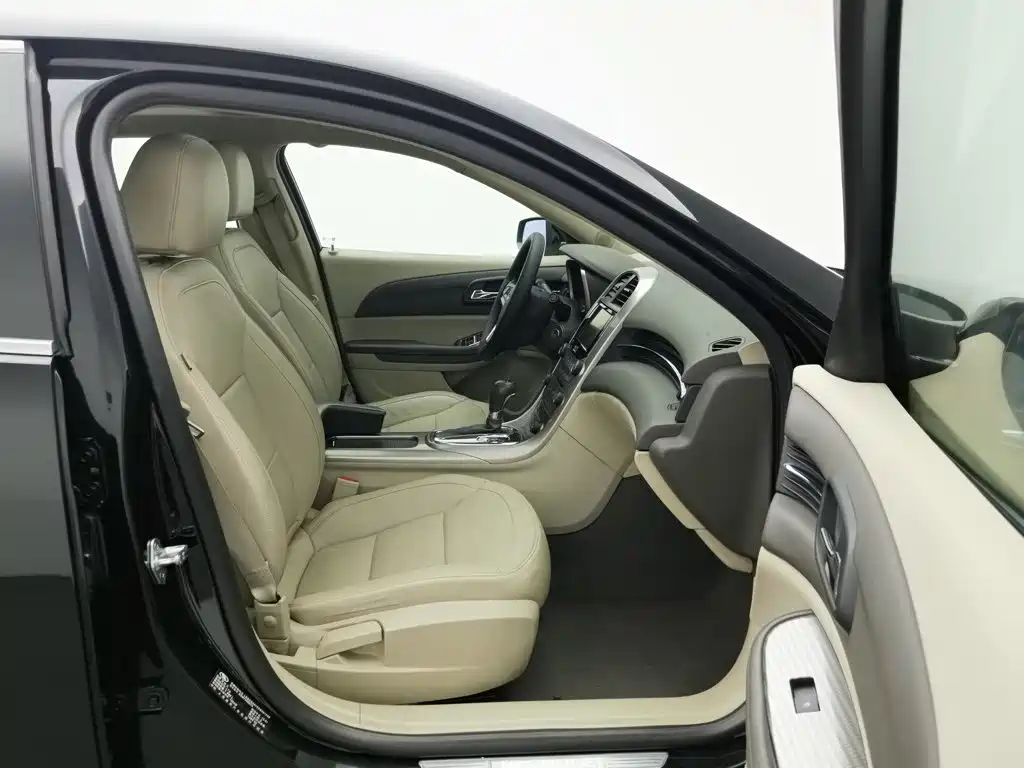 Chevrolet Malibu — миниатюра 23