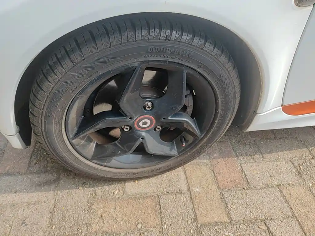 smart Smart Fortwo — миниатюра 23