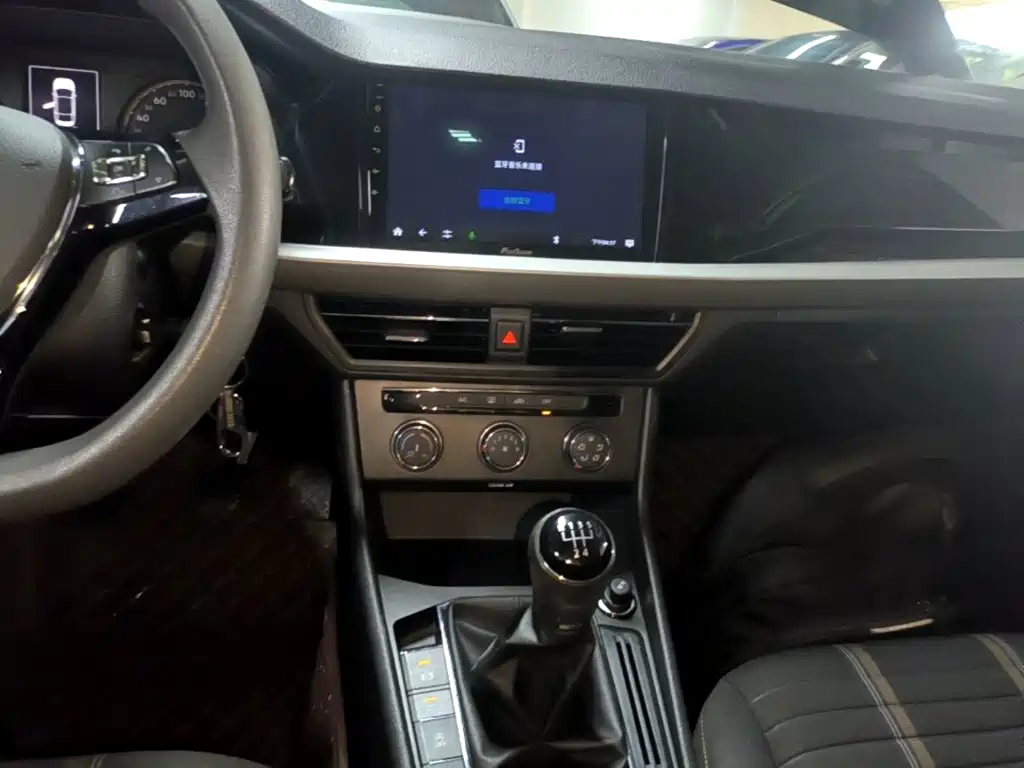 Volkswagen Lavida — миниатюра 13