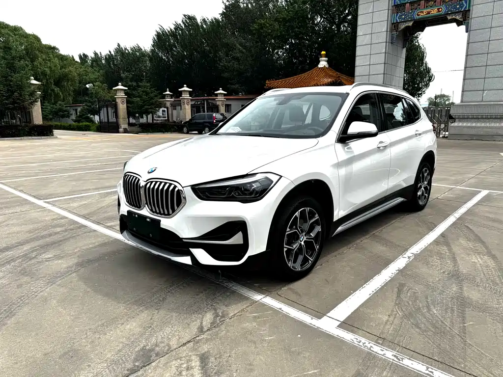 BMW X1 2022 sDrive20Li Premium