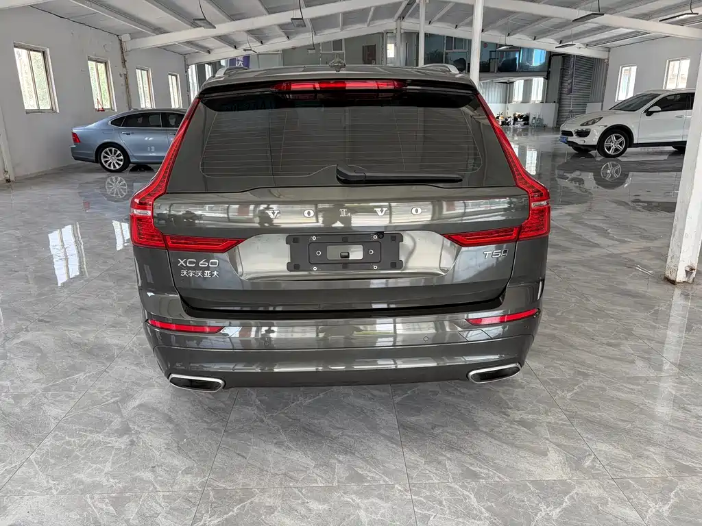 Volvo XC60 — миниатюра 5