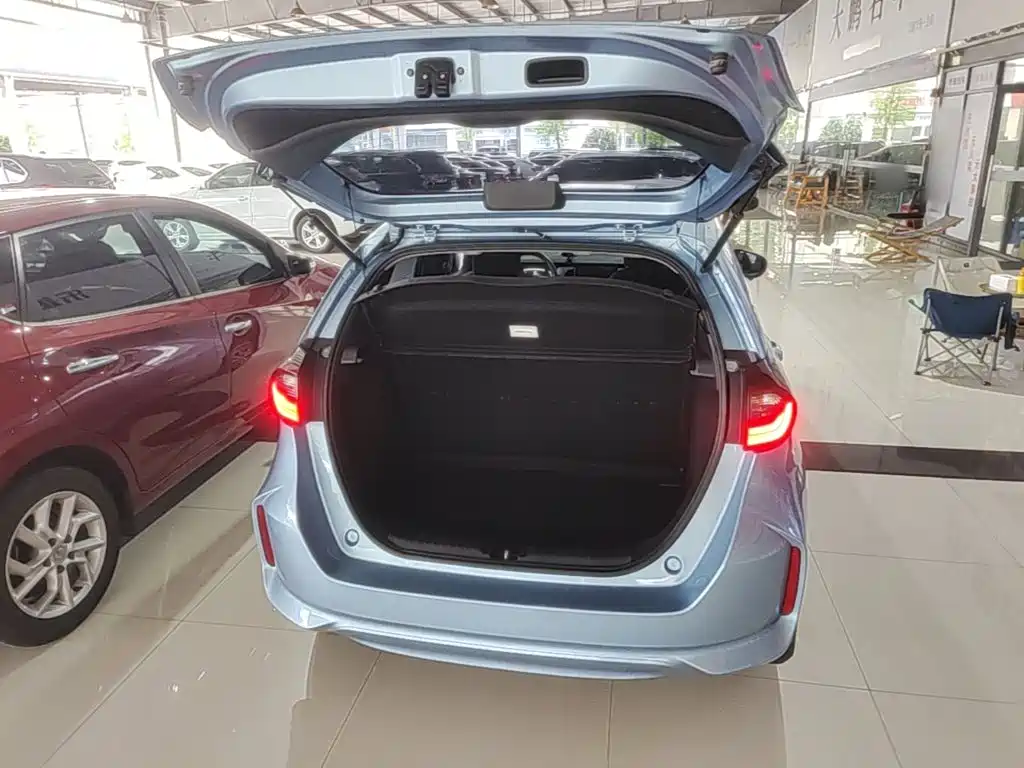 Honda Fit — миниатюра 19