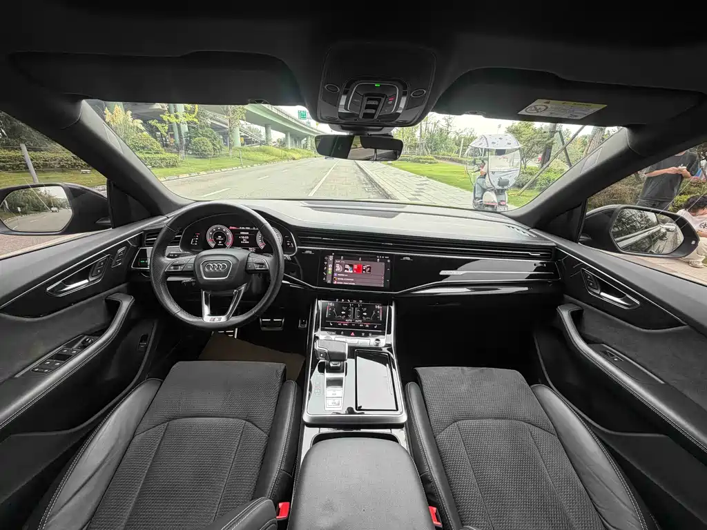 Audi Q8 — миниатюра 11