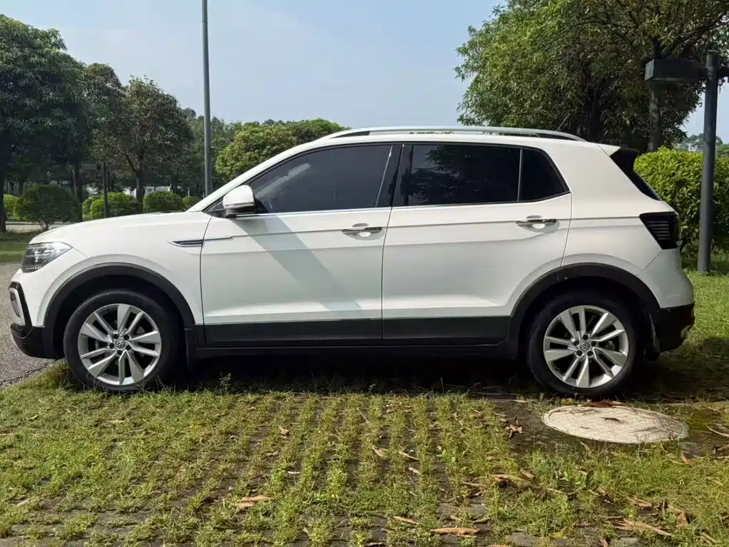Volkswagen T-Cross — миниатюра 4