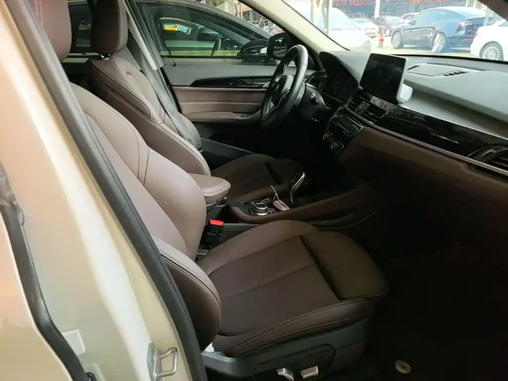 BMW X1 — миниатюра 25