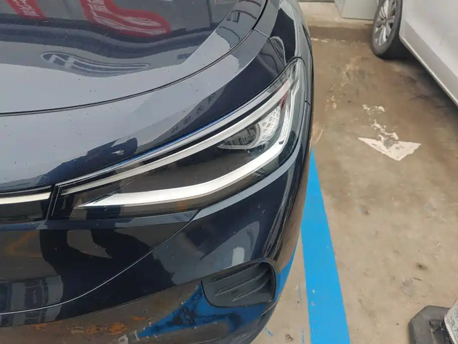 Volkswagen ID.4 Crozz — миниатюра 5
