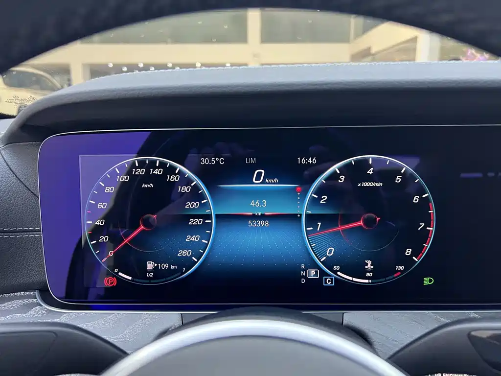Mercedes-Benz CLS — миниатюра 23
