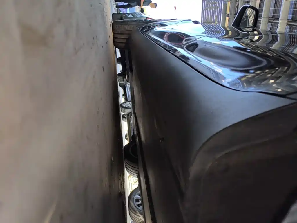 Tesla Model Y — миниатюра 22