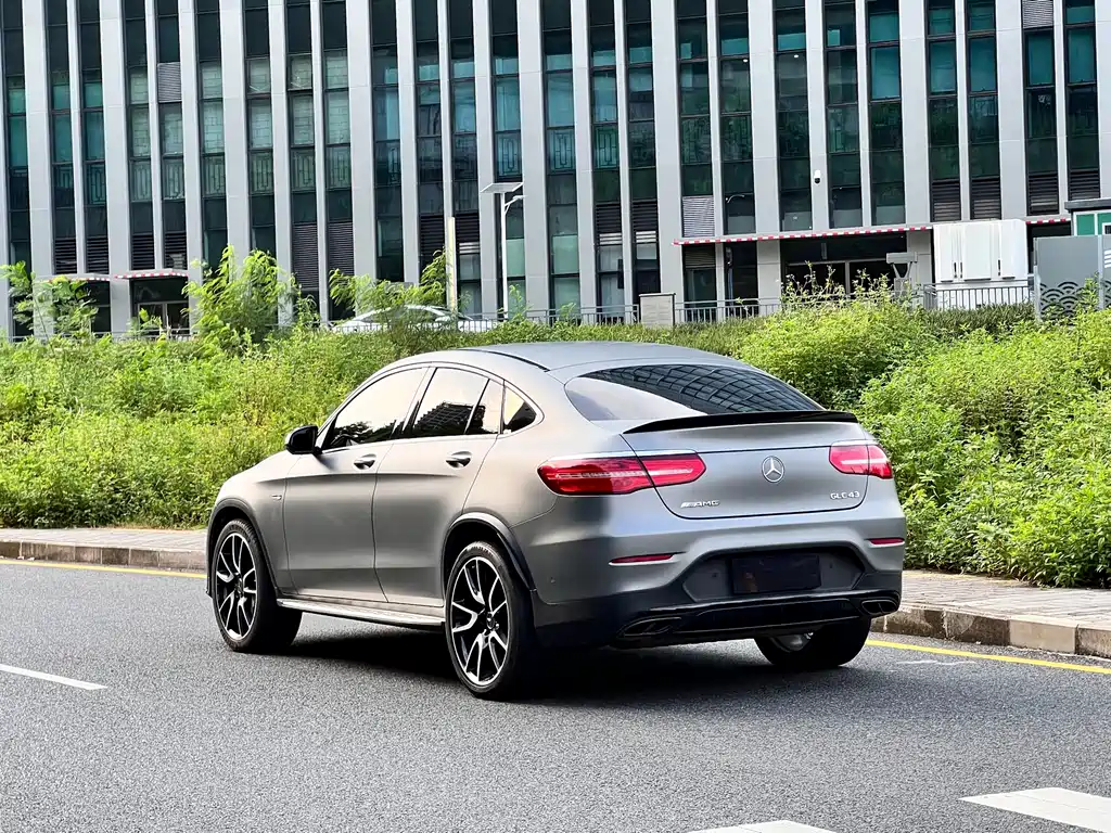 Mercedes-Benz GLC Coupe AMG AMG GLC 43 4MATIC Coupe SUV Special Edition, фото 11