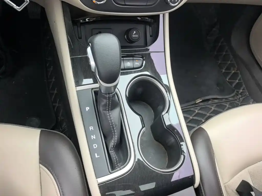 Buick Verano — миниатюра 14