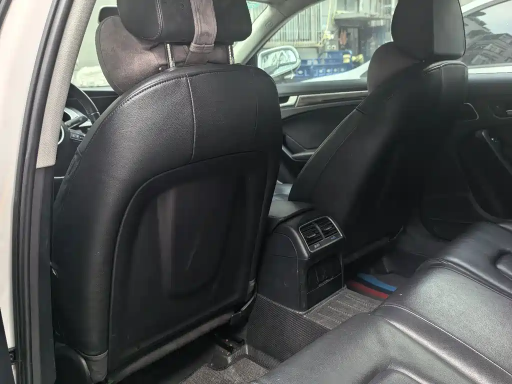 Audi A4L — миниатюра 6