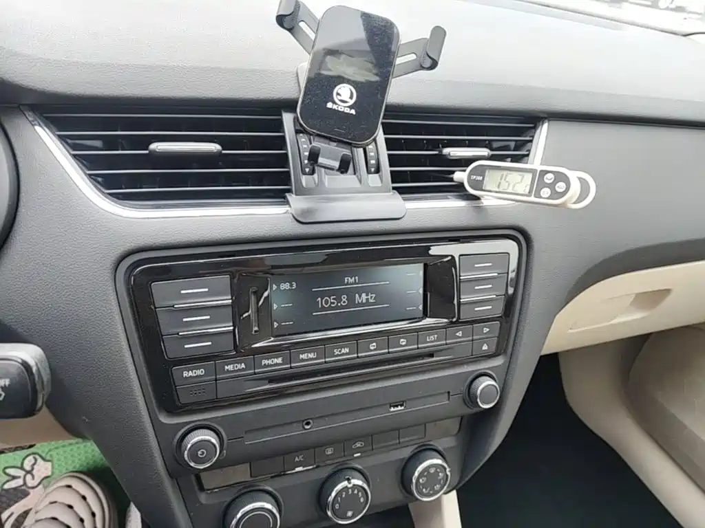 Skoda Octavia — миниатюра 13
