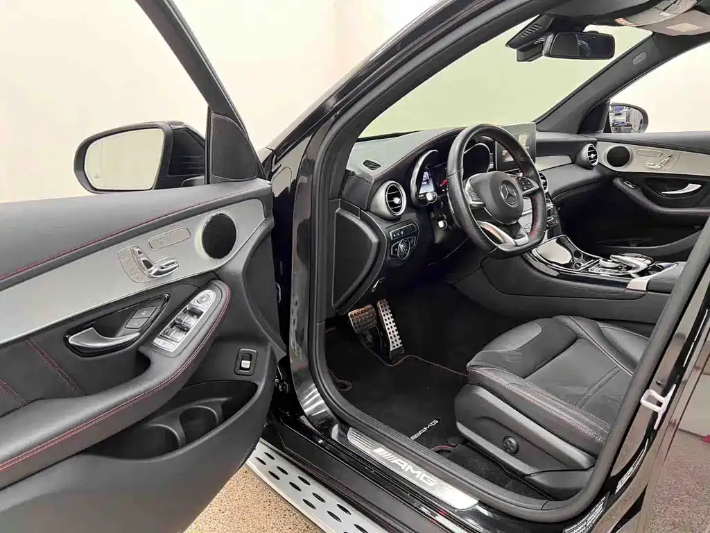 Mercedes-Benz GLC AMG — миниатюра 8