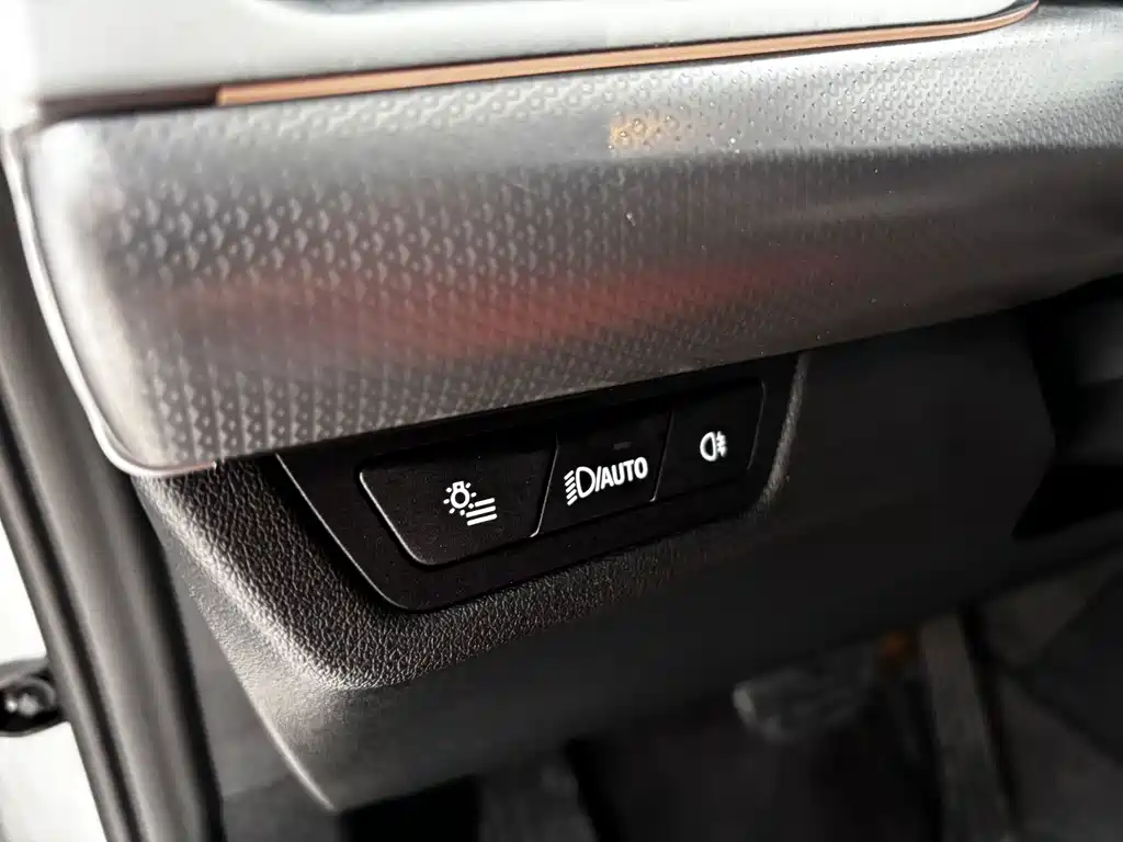 BMW X1 — миниатюра 14