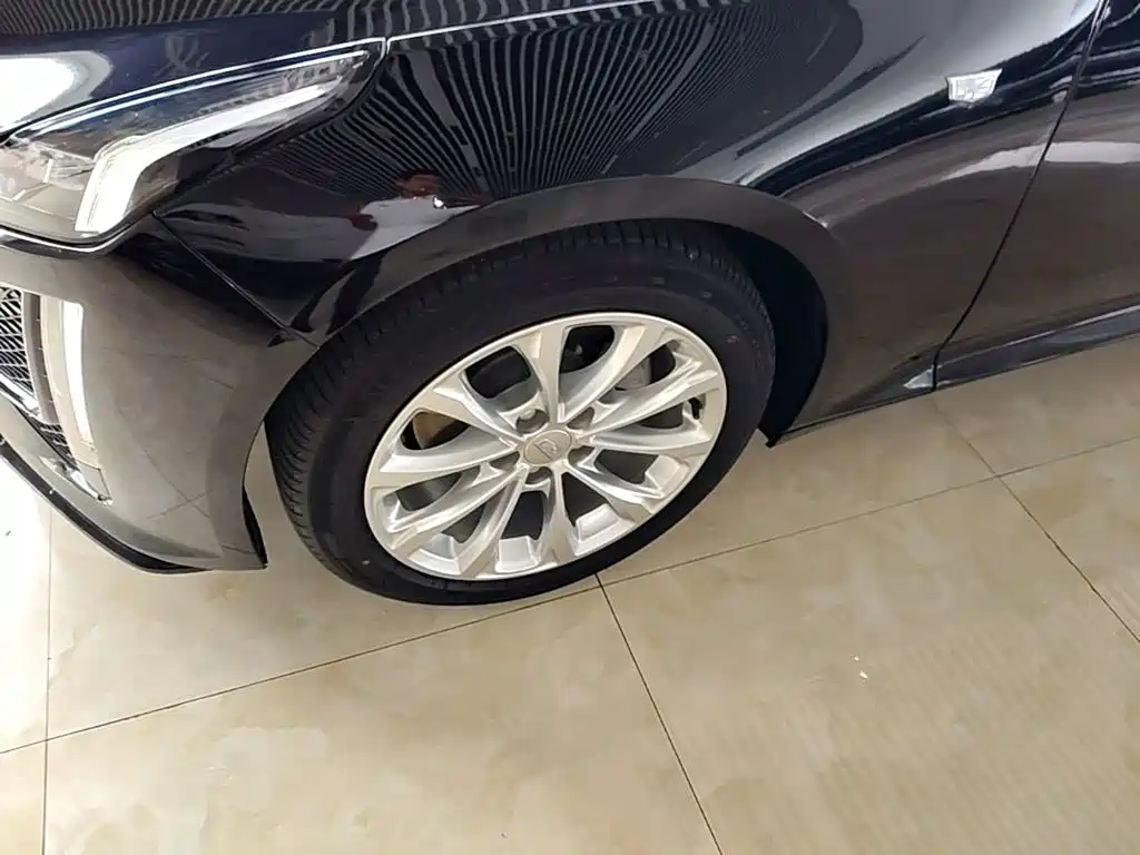 Cadillac CT5 — миниатюра 23