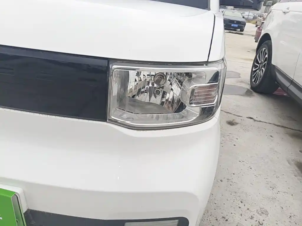 Wuling MINIEV — миниатюра 24