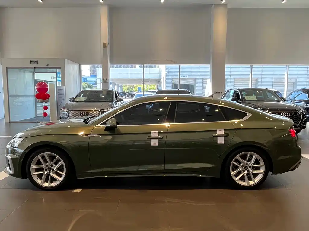 Audi A5 (Import) — миниатюра 5