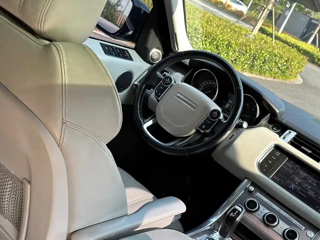 Land Rover Sport — миниатюра 12