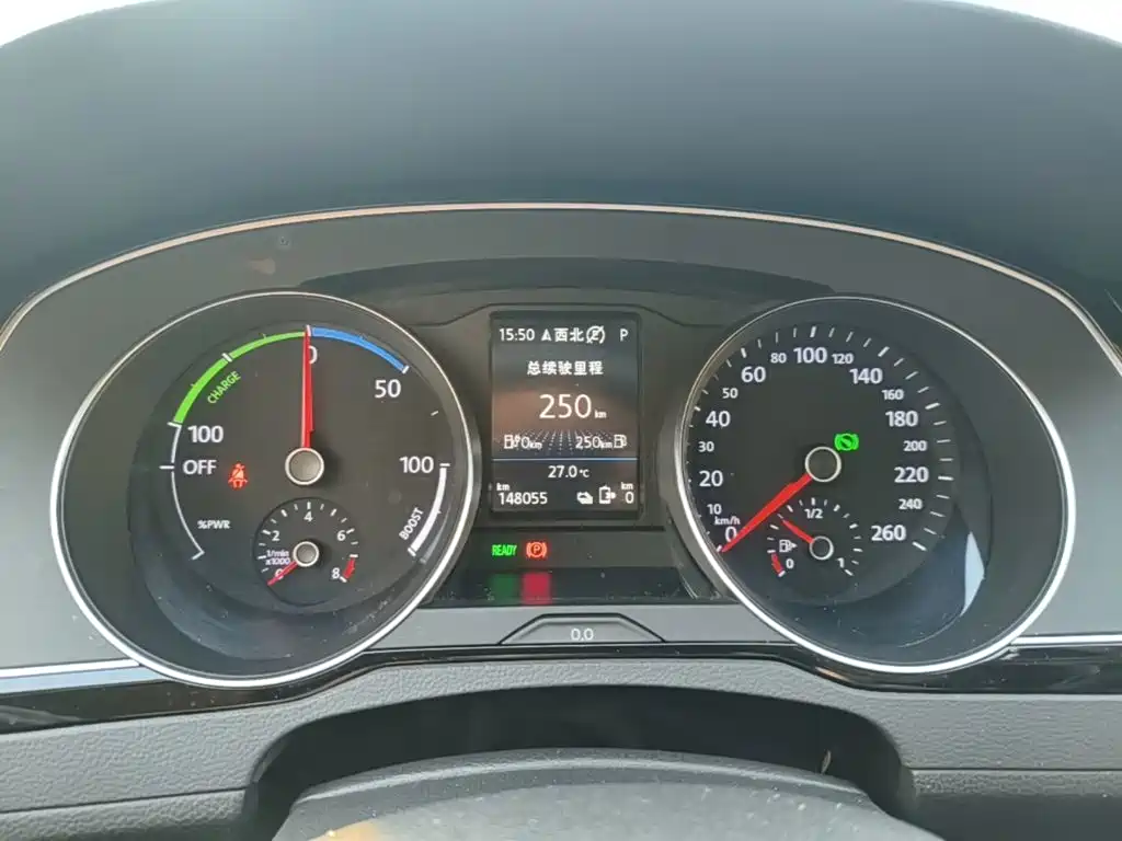 Volkswagen Magotan PHEV — миниатюра 12