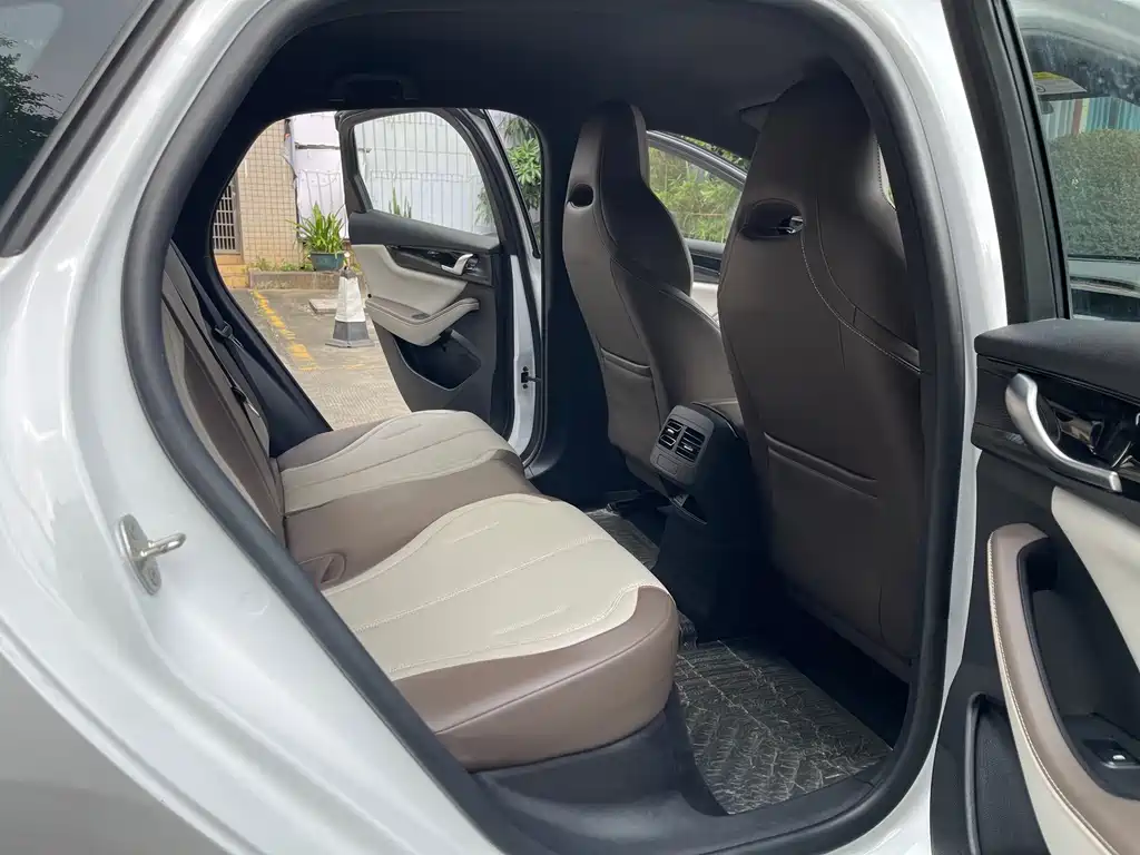 BYD Qin PLUS — миниатюра 13