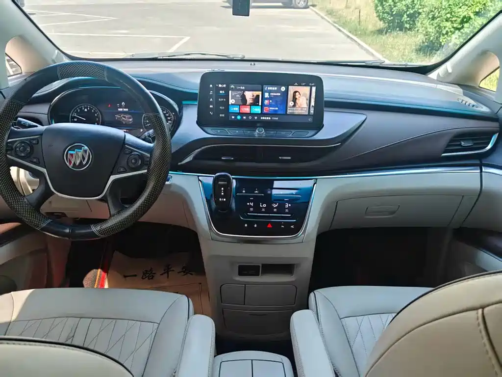 Buick GL8 — миниатюра 4