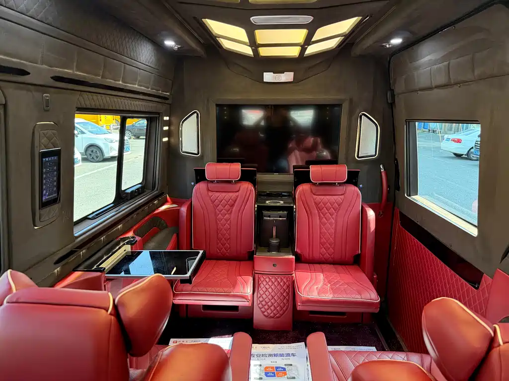 Mercedes-Benz Sprinter — миниатюра 12