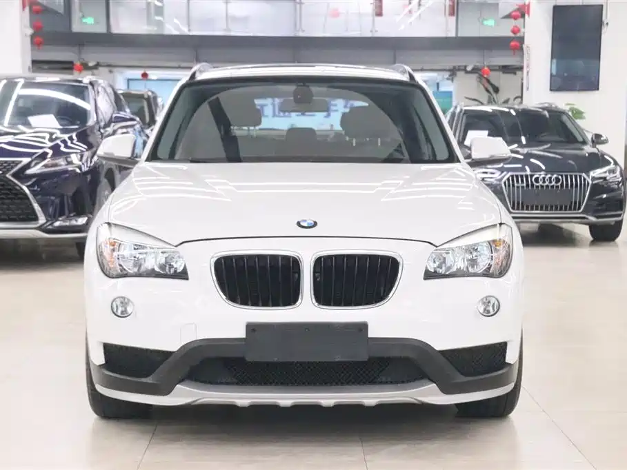 BMW X1 2014 sDrive18i Fashion